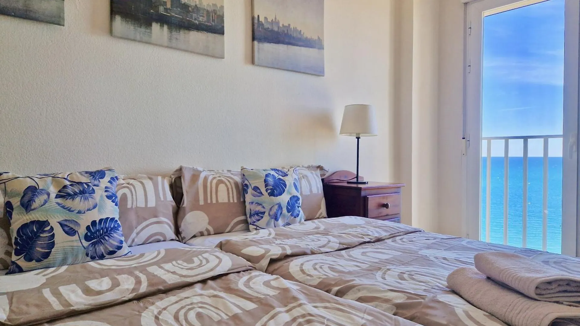 Sr Malagueta Beach Front Wonderful Sea View 말라가
